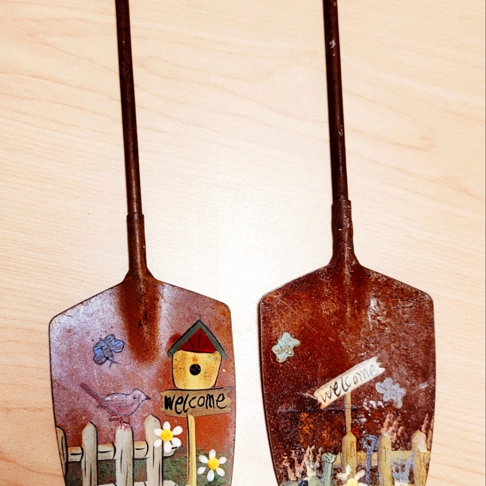 Decorative Garden Shovel Set with Welcome Design